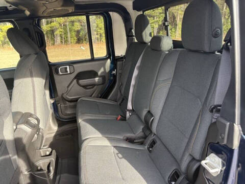 2025 Jeep Gladiator Willys