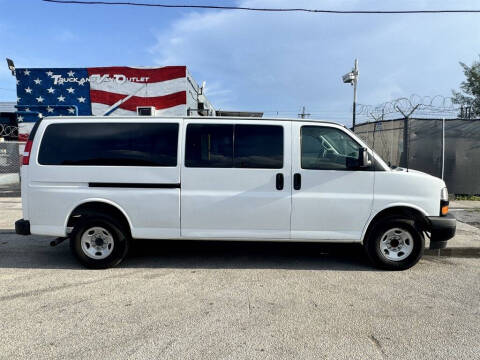 2018 Chevrolet Express LS 3500