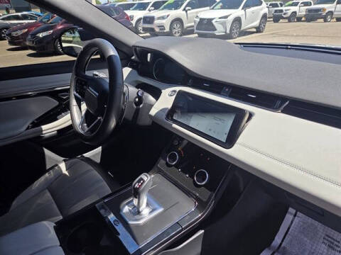 2023 Land Rover Range Rover Evoque P250 R-Dynamic SE