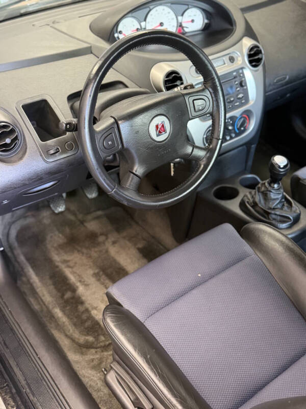 2004 Saturn Ion Red Line