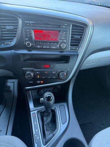 2011 Kia Optima LX