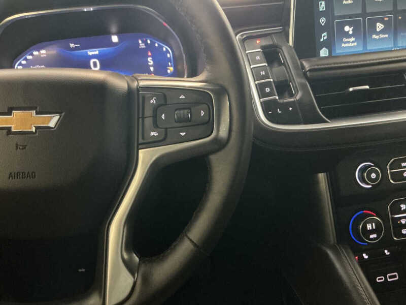 2022 Chevrolet Suburban LT