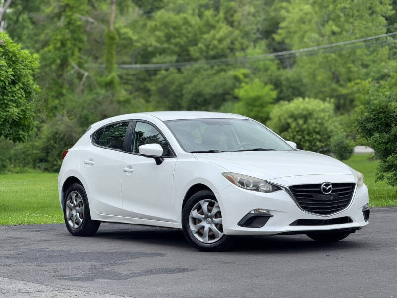 2014 Mazda MAZDA3 i Sport's photo