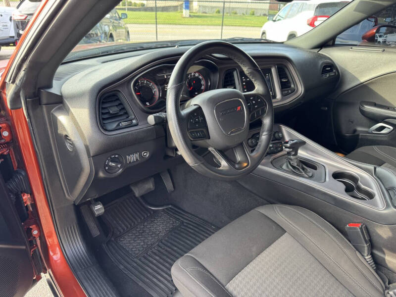 2023 Dodge Challenger SXT