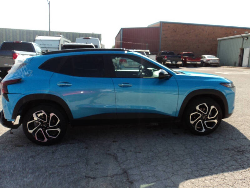 2025 Chevrolet Trax RS