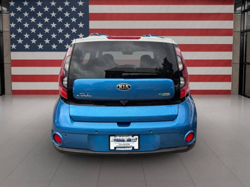 2015 Kia Soul EV +