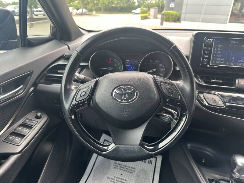 2018 Toyota C-HR XLE Premium