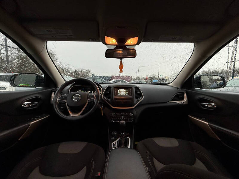 2018 Jeep Cherokee Latitude Plus