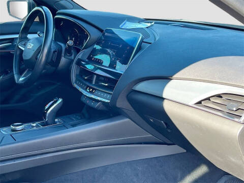 2023 Cadillac CT5 Luxury