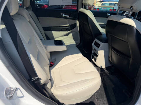 2018 Ford Edge Titanium
