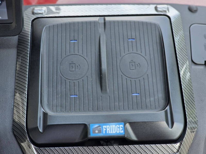 2025 Evolution D-Max XT4 4x4