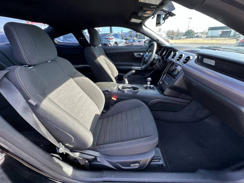 2017 Ford Mustang