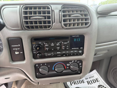 2001 Chevrolet S-10 LS