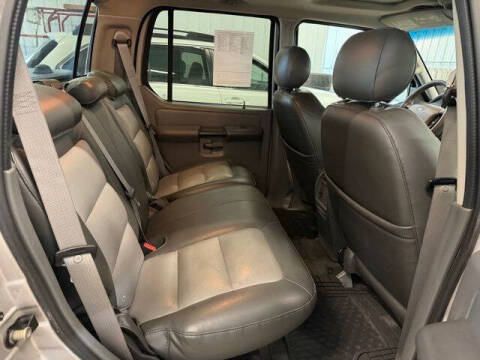 2005 Ford Explorer Sport Trac