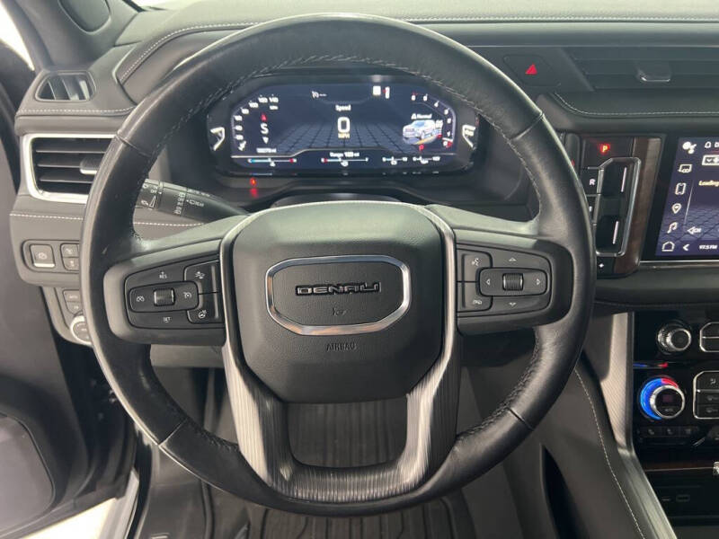 2023 GMC Yukon Denali Ultimate