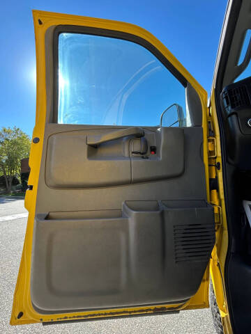 2020 Chevrolet Express 2500