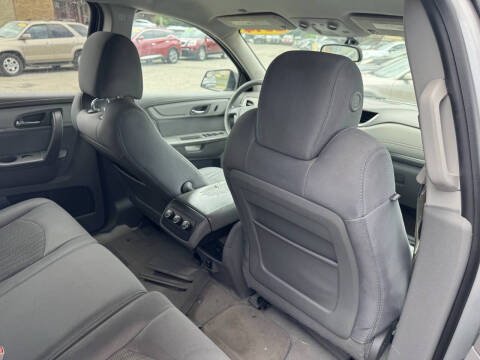 2014 Chevrolet Traverse LS