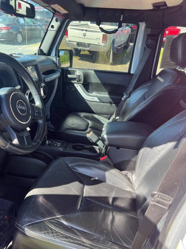 2013 Jeep Wrangler Unlimited Sahara