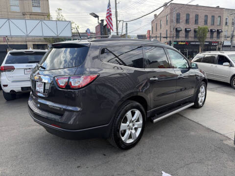 2016 Chevrolet Traverse LT