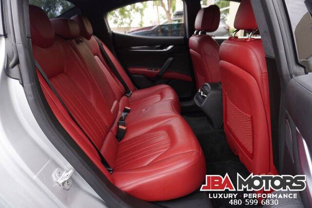 2015 Maserati Ghibli