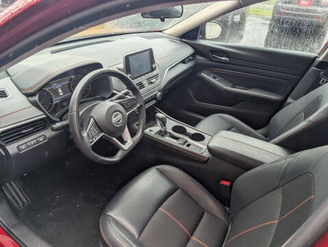 2020 Nissan Altima 2.5 SR