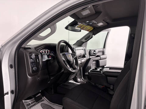 2023 Chevrolet Silverado 2500HD Custom