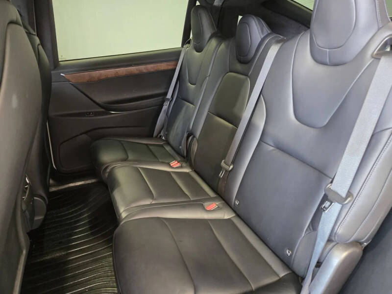 2020 Tesla Model X Long Range Plus
