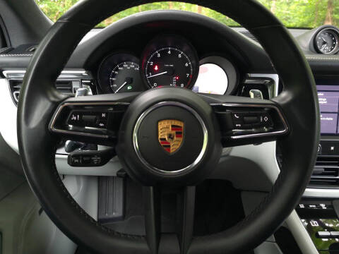 2023 Porsche Macan