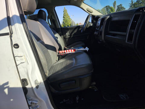 2015 RAM 1500 Express