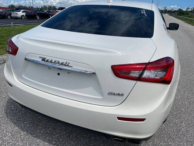 2015 Maserati Ghibli