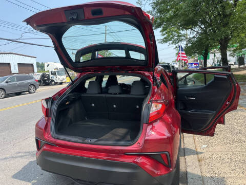 2018 Toyota C-HR XLE Premium