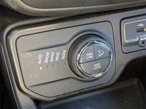 2023 Jeep Renegade Trailhawk