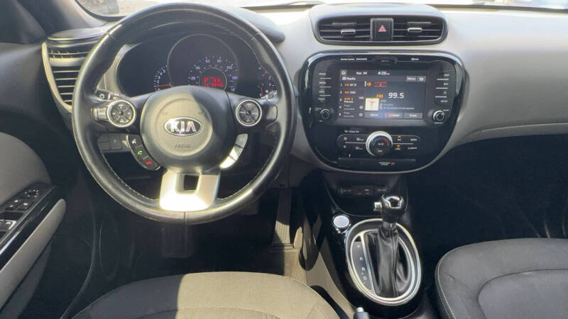 2019 Kia Soul +