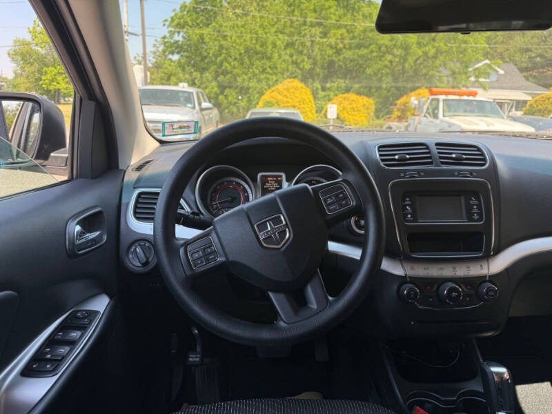 2017 Dodge Journey SE