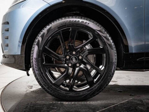 2023 Land Rover Discovery P300 S R-Dynamic