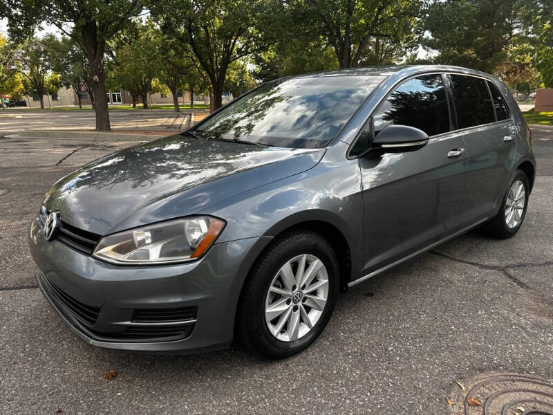 2017 Volkswagen Golf TSI S