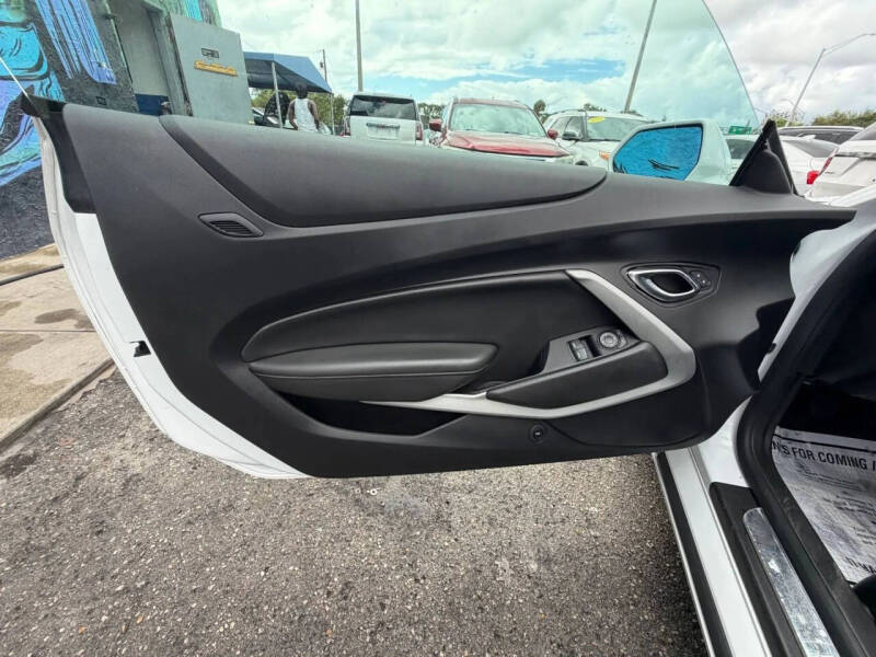 2021 Chevrolet Camaro LT