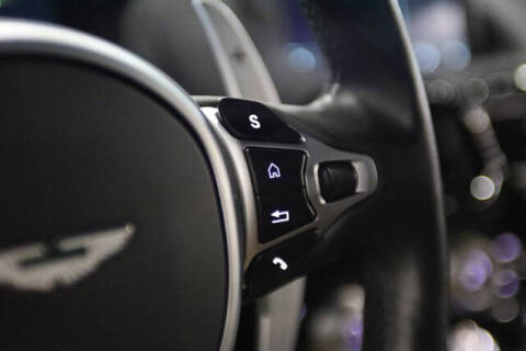 2021 Aston Martin Vantage