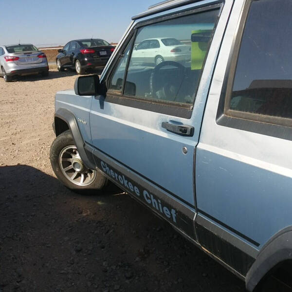 1985 Jeep Cherokee null photo 8