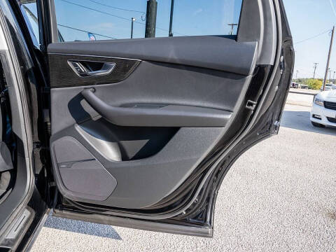 2020 Audi Q7 quattro Premium Plus 55 TFSI