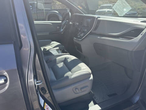 2018 Toyota Sienna