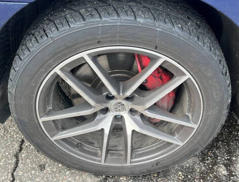 2022 Porsche Macan S