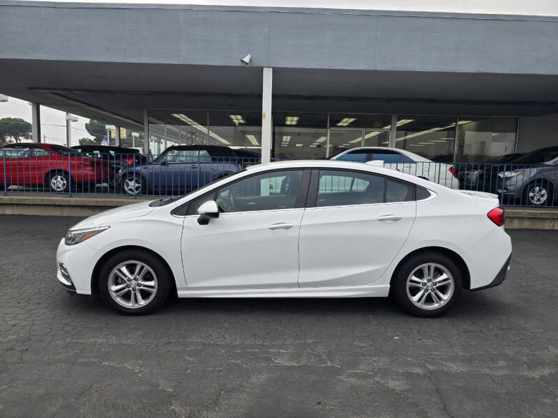 2018 Chevrolet Cruze LT Auto