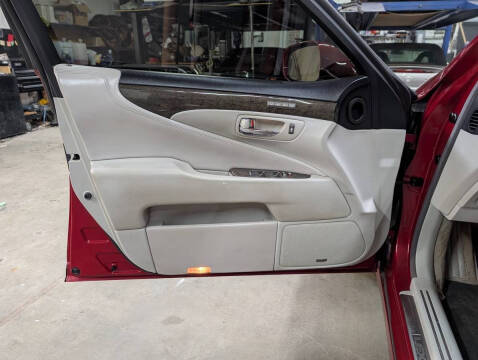 2011 Lexus LS 460