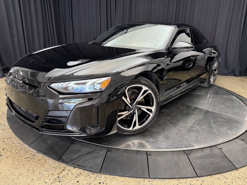 2023 Audi e-tron GT quattro Premium Plus