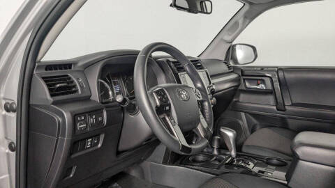 2024 Toyota 4Runner TRD Off-Road