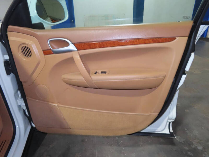 2009 Porsche Cayenne Tiptronic