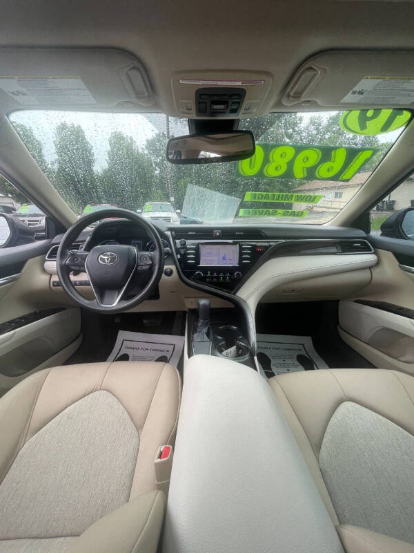 2019 Toyota Camry LE