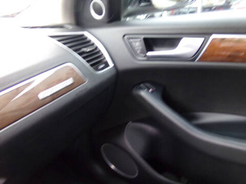 2010 Audi Q5 3.2 quattro Premium Plus