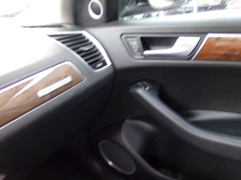 2010 Audi Q5 3.2 quattro Premium Plus
